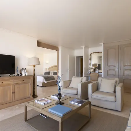 Les Mouettes - Les Collectionneurs Hotel 4*
