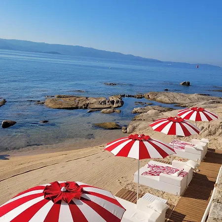 Hotel Les Mouettes - Les Collectionneurs 4*