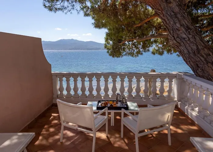 Les Mouettes - Les Collectionneurs Hotel 4*