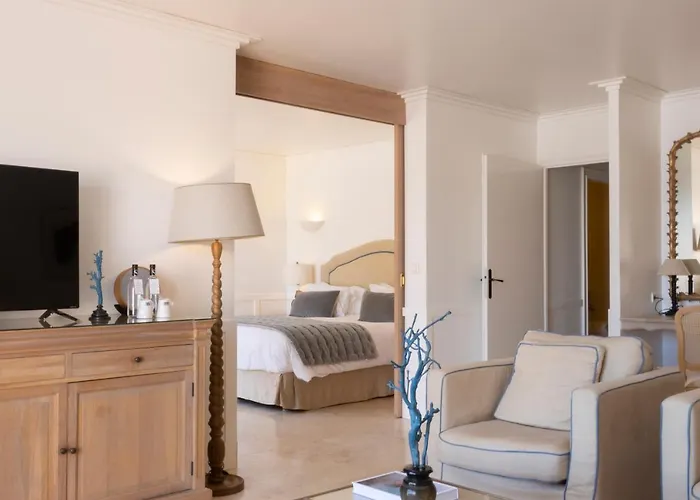 Les Mouettes - Teritoria 아작시오