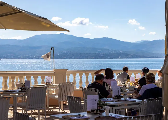 Les Mouettes - Les Collectionneurs Hotel Ajaccio (Corsica)