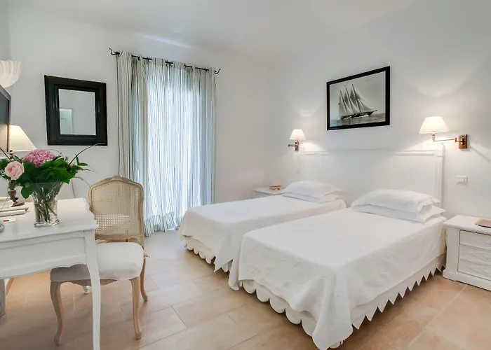 Les Mouettes - Les Collectionneurs 4* Ajaccio (Corsica)