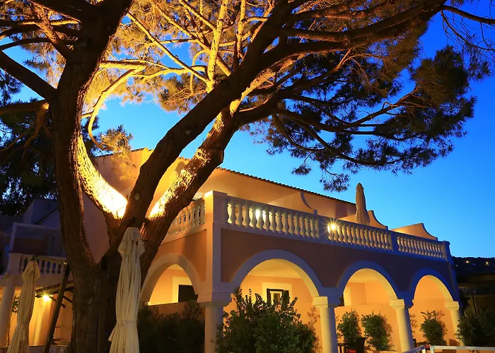 호텔 Les Mouettes - Teritoria