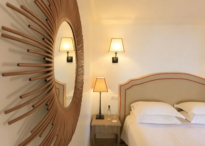 Hotel Les Mouettes - Les Collectionneurs