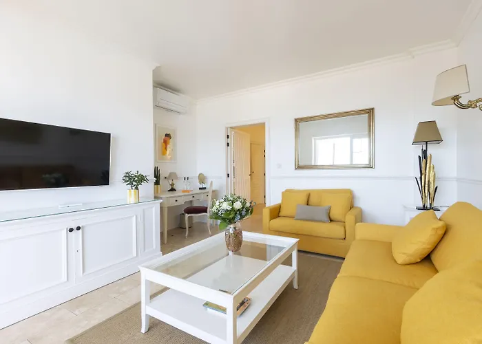 Les Mouettes - Teritoria 아작시오